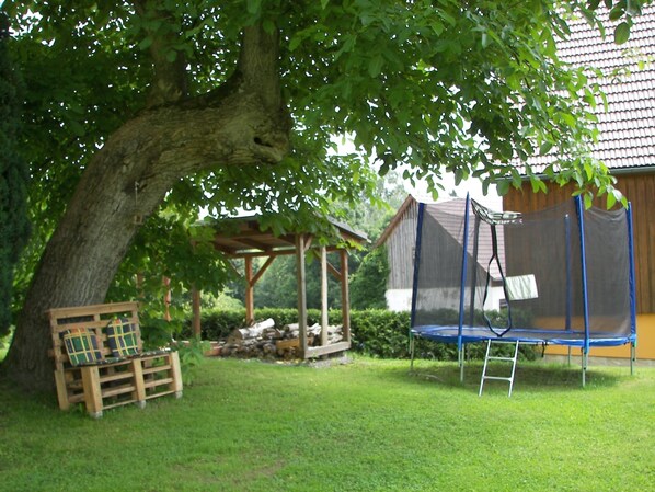 Apartment | Garden