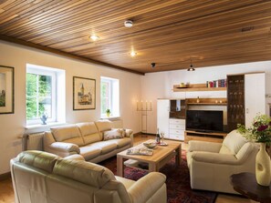 House | Living area | Fireplace - Country House With Private Garden (Heidweiler)