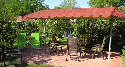 Ferienwohnung mit Terrasse in Kropelin