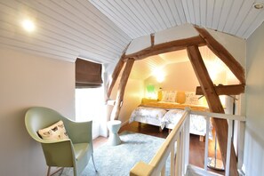 House | 3 bedrooms, bed sheets - Charming Escape, Yevre-la-ville (Yèvre-la-Ville)
