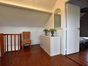 2 bedrooms, individually furnished, bed sheets