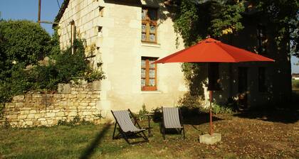 Atmospheric Holiday Home With Large Garden in the Historical Region of Thuré