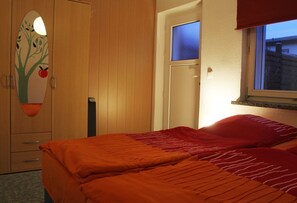 Bungalow | 1 Schlafzimmer, individuell eingerichtet, BettwÀsche
