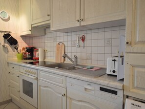 Apartment | Private kitchen - Ferienwohnung Schwebebahn in Wuppertal (Wuppertal)
