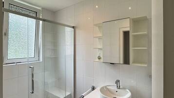 Apartment | Badezimmer