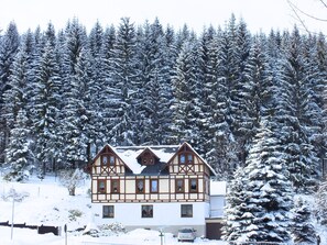 Exterior - Lovely Ground-floor Apartment With Terrace in Jöhstadt, in the Ore Mountains (Joehstadt)