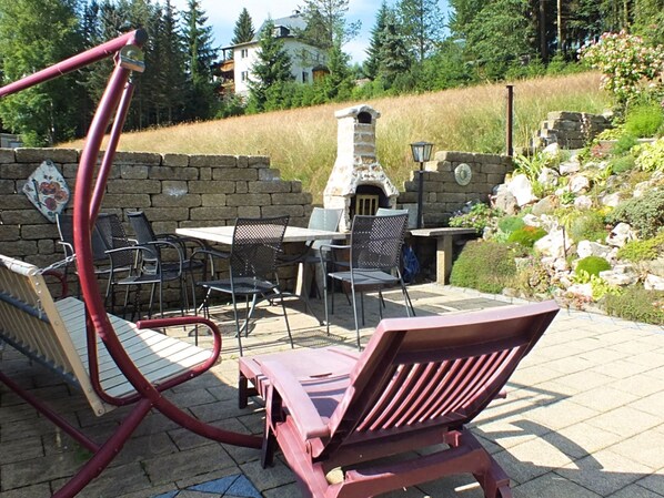 Apartment | Balcony - Lovely Ground-floor Apartment With Terrace in Jöhstadt, in the Ore Mountains (Joehstadt)