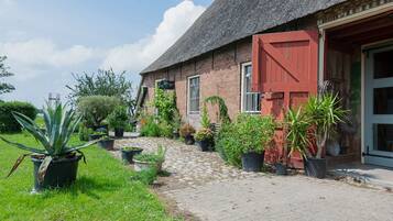 Apartment | Exterior detail