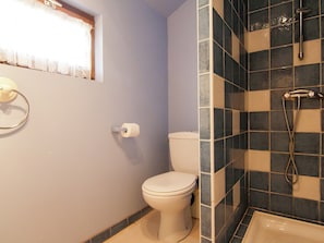 Cottage | Bathroom
