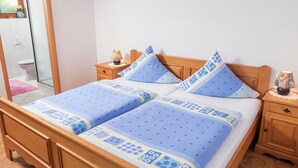 1 chambre, ameublement personnalisé, draps fournis