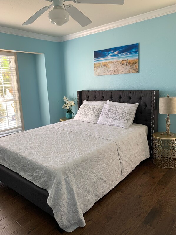 2 bedrooms, desk, iron/ironing board, free WiFi