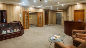 Reception - Abu Arena Hotel (Baku)
