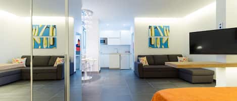 2 habitaciones, tabla de planchar con plancha y acceso a internet