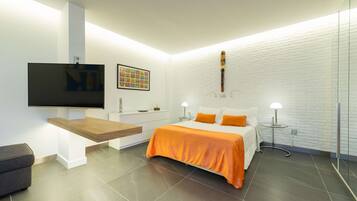 2 habitaciones, tabla de planchar con plancha y acceso a internet