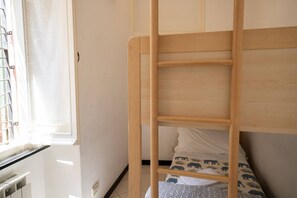 2 Schlafzimmer, Bügeleisen/Bügelbrett, Reisekinderbett, kostenloses WLAN
