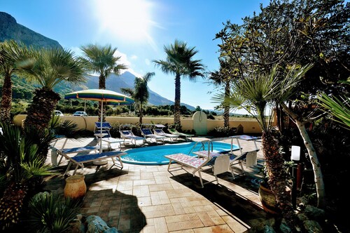 Villa Minoa  with private pool