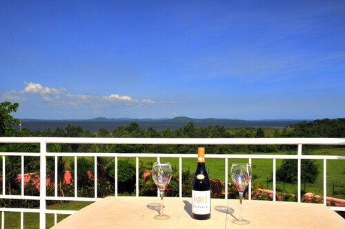 Victoria lake view Guest House & Safaris