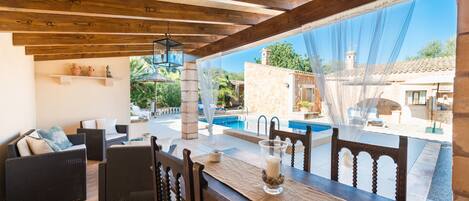 Restauration extérieure