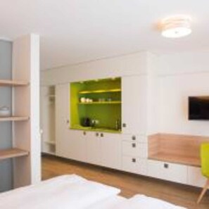 1 habitación, escritorio, wifi y ropa de cama 