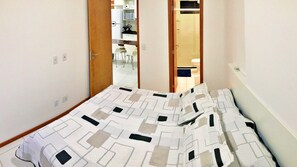 1 chambre, fer et planche à repasser, Wi-Fi, literie fournie