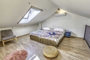 2 bedrooms, Internet