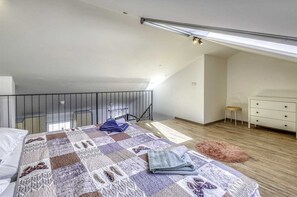 2 soveværelser, internetforbindelse