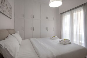 3 chambres, espace de travail pour ordinateur portable