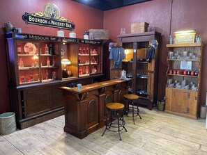 Bar (on property) - Downtown Location, Door to Door Private Shuttle, Great View, & Free Breakfasts  (Hermann)