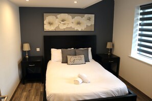 2 多间卧室、熨斗/熨衣板、旅行婴儿床、WiFi