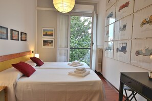 4 Schlafzimmer, Bügeleisen/Bügelbrett, kostenloses WLAN, Bettwäsche