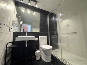 Bañera y toallas