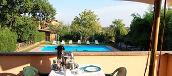 Magnifique maison de vacances privée avec WIFI, climatisation, piscine, TV, terrasse, animaux admis