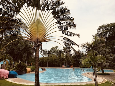 Exclusively designed 2 storeyVILLA for 2-10 guests