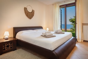 4 Schlafzimmer, Bügeleisen/Bügelbrett, kostenloses WLAN, Bettwäsche