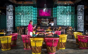 Bar (en la propiedad)