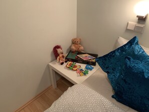3 dormitorios, tabla de planchar con plancha, wifi gratis y ropa de cama