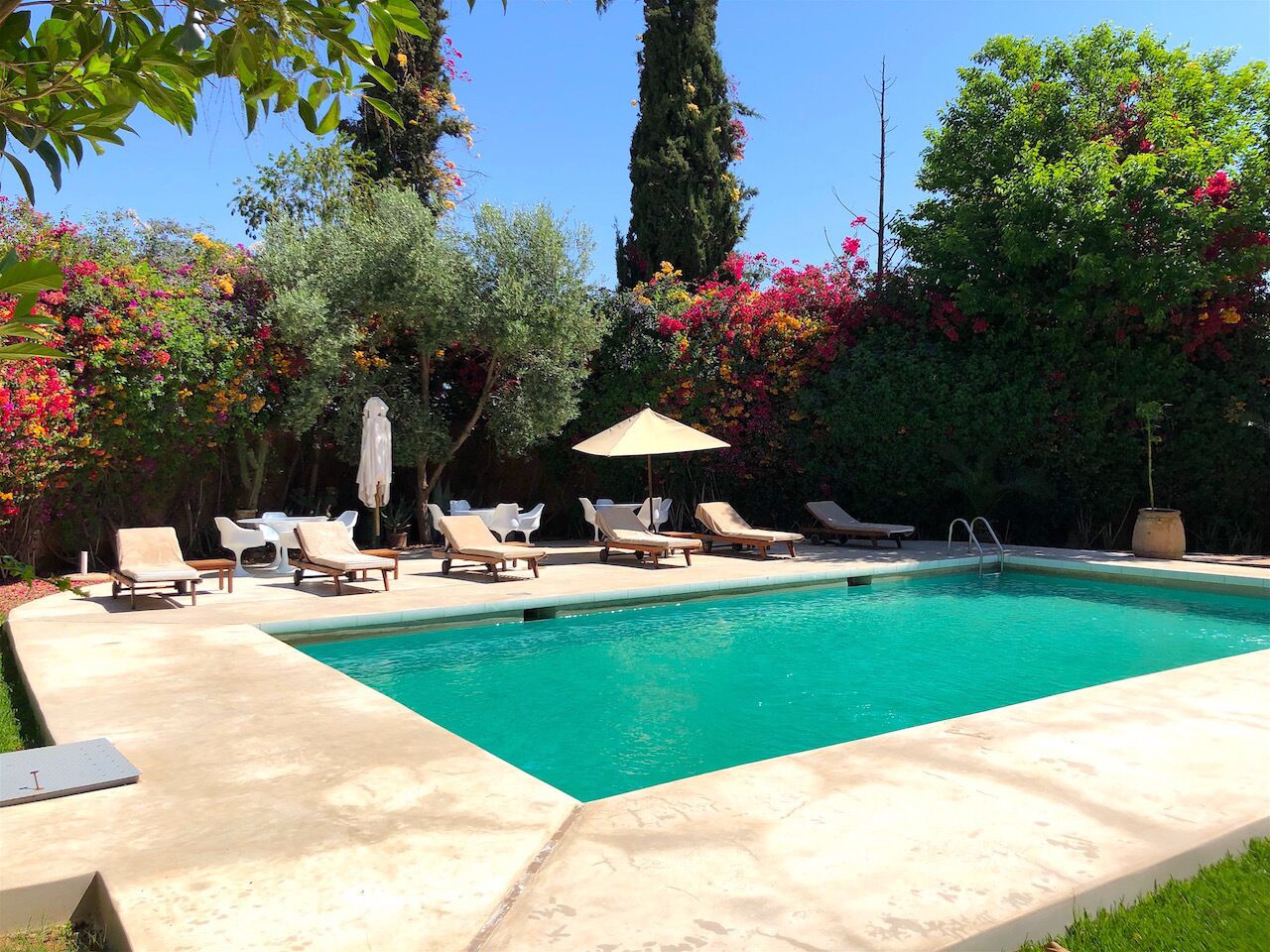 Piscine extérieure, piscine chauffée