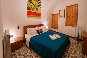 3 chambres, lit parapluie, Wi-Fi gratuit, draps fournis