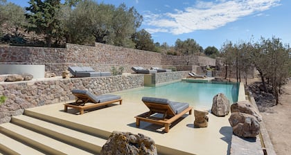 Villa Melitta mit atemberaubender Aussicht, 6 Schlafzimmern und 6 Badezimmern.