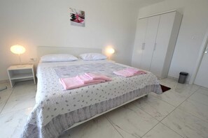 4 habitaciones y internet 
