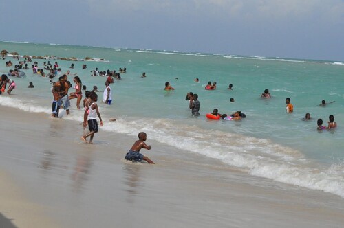 Oasis, Portmore Country Club