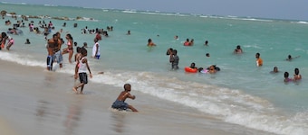 The Oasis, Portmore Country Club