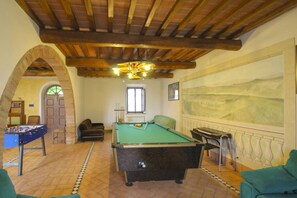 Spielezimmer