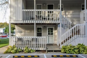 Exterior detail - Water Street Retreat (Saugatuck)