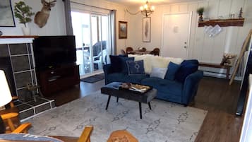 Smart-tv en een open haard