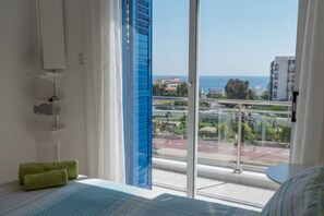 2 Schlafzimmer, schallisolierte Zimmer, Bügeleisen/Bügelbrett