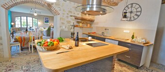 Mas Antonin 16/18 pers 7 chb Pisc chiff, pen utsikt til Mont Ventoux 