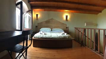 7 camere, Wi-Fi gratuito, lenzuola