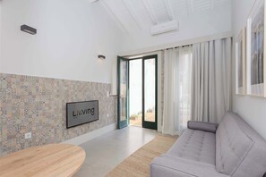 Télévision, espaces bureaux