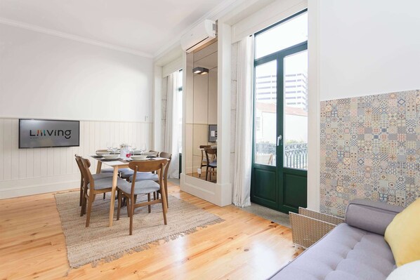 Télévision, espaces bureaux